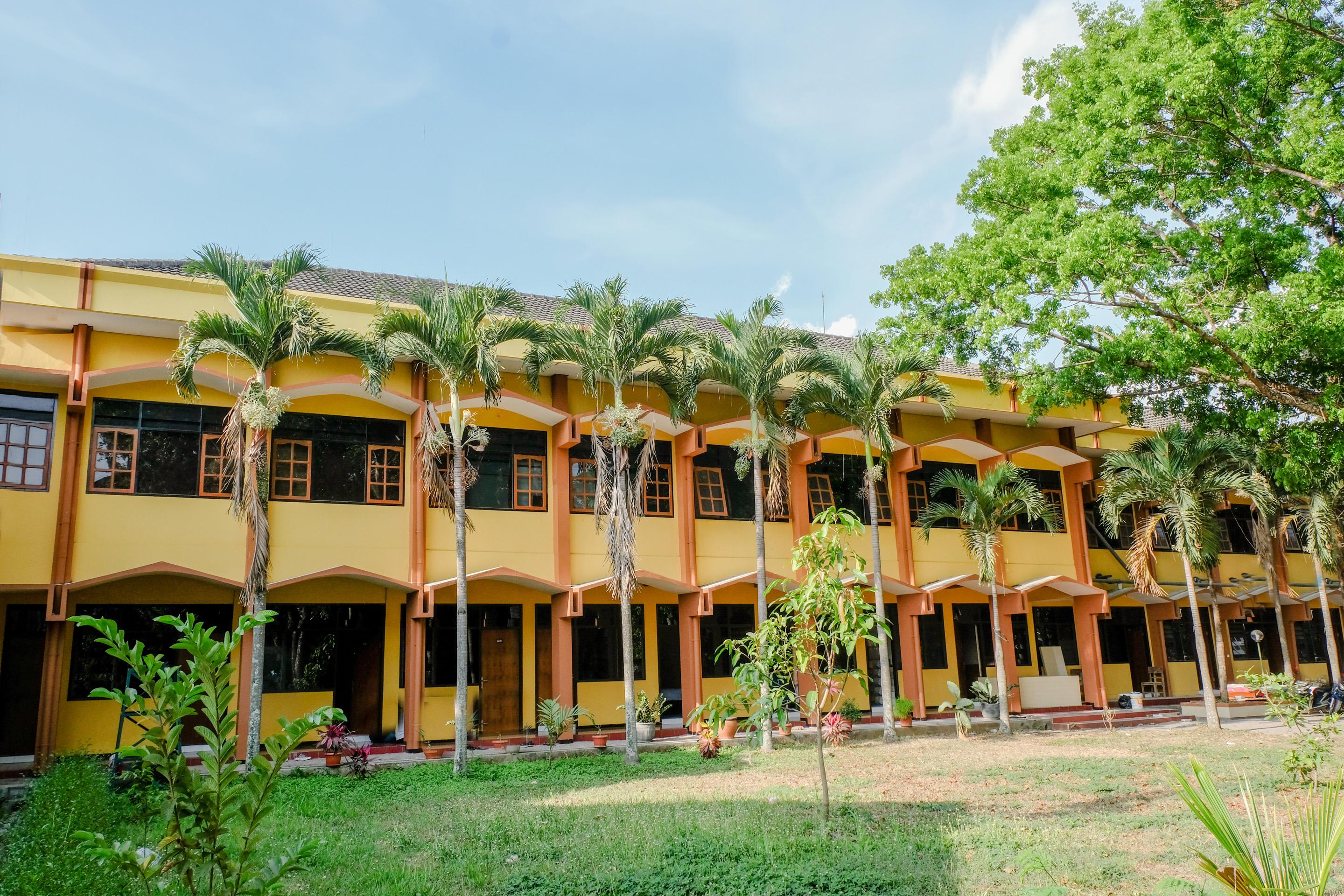 Oyo 1342 Uniga Malang Family Residence Eksteriør bilde